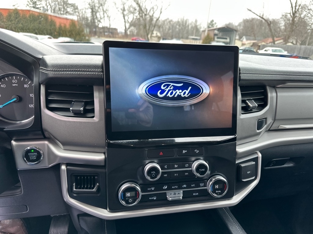 Ford Expedition XLT 4x4 2022 Ford Expedition XLT 4x4 2022