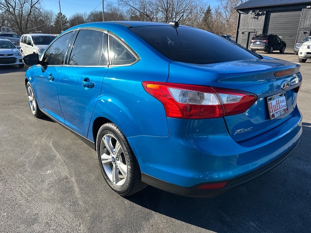 Ford Focus 4dr Sdn SE 2013