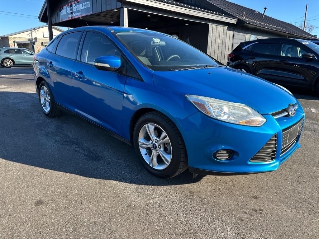 Ford Focus 4dr Sdn SE 2013