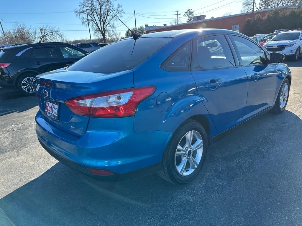 Ford Focus 4dr Sdn SE 2013