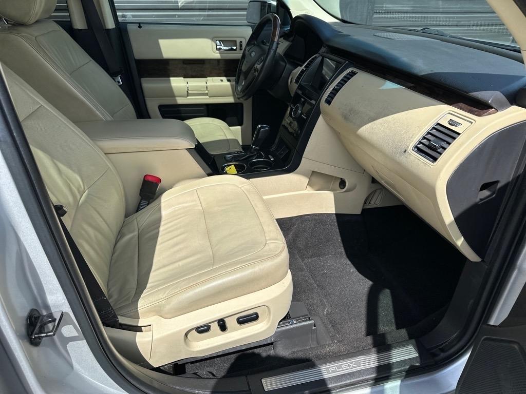 2019 Ford Flex Limited - Photo 23