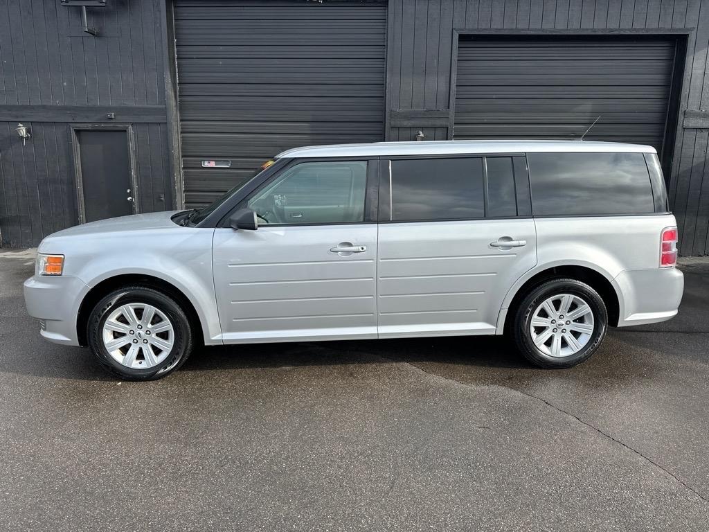 Ford Flex 4dr SE FWD 2012