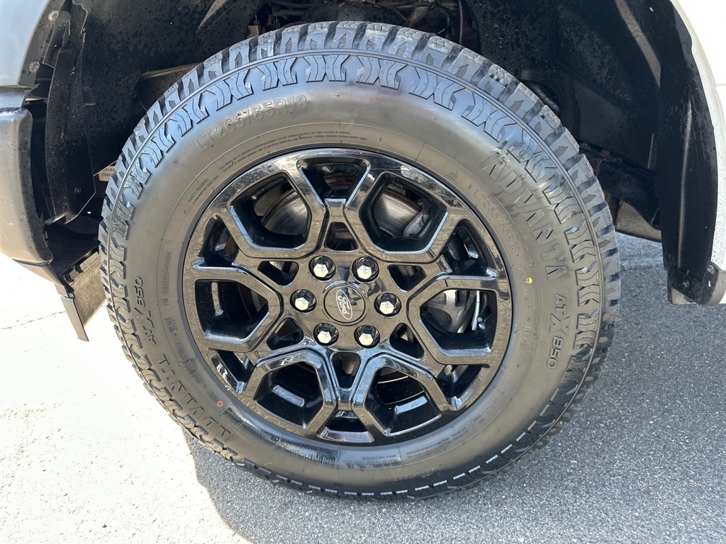 Ford F-150 XLT 4WD Reg Cab 8' Box 2019