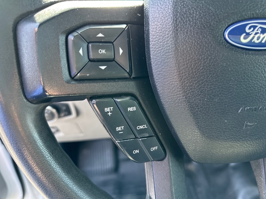 Ford F-150 XLT 4WD Reg Cab 8' Box 2019