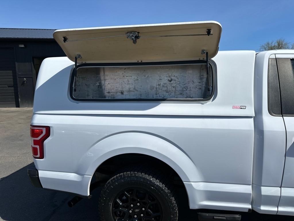 Ford F-150 XLT 4WD Reg Cab 8' Box 2019