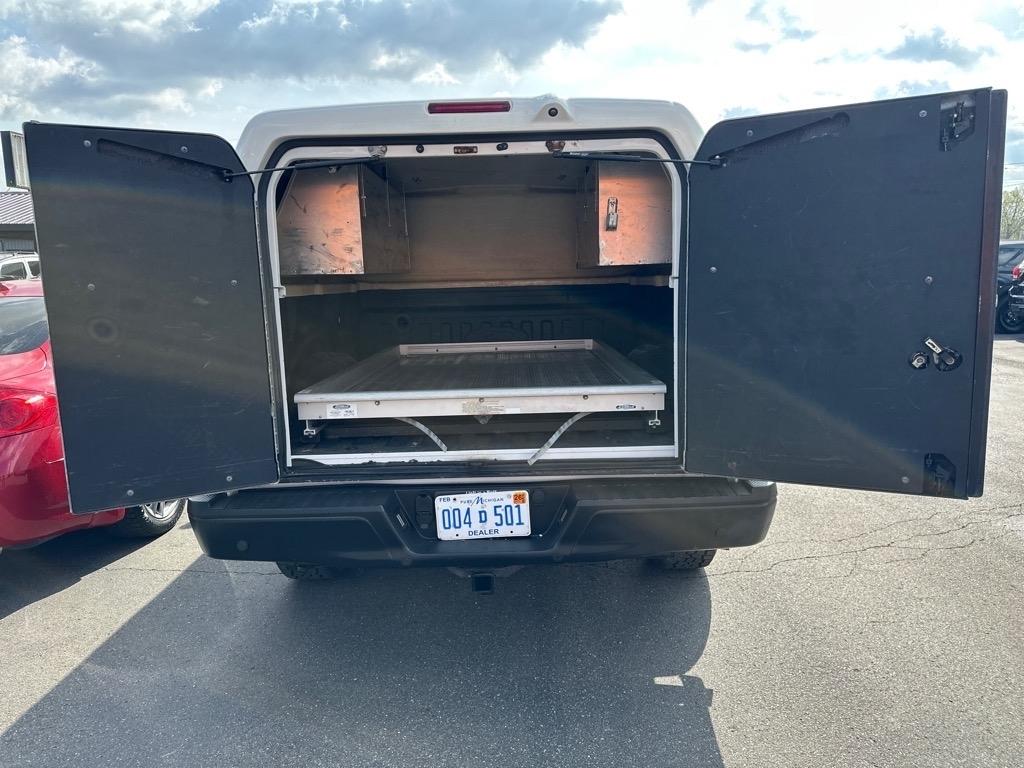 Ford F-150 XLT 4WD Reg Cab 8' Box 2019