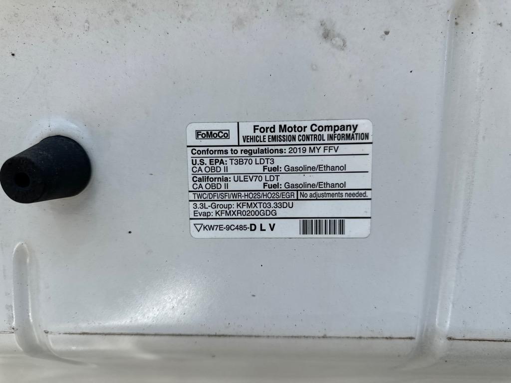 Ford F-150 XLT 4WD Reg Cab 8' Box 2019