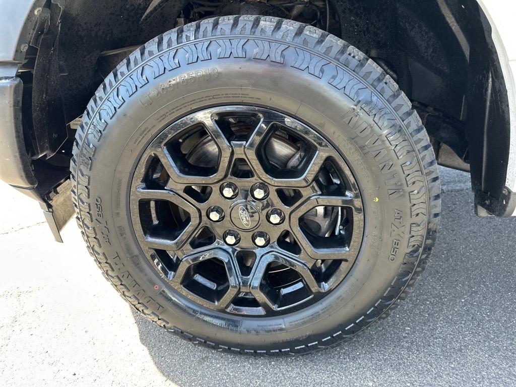 Ford F-150 XLT 4WD Reg Cab 8' Box 2019