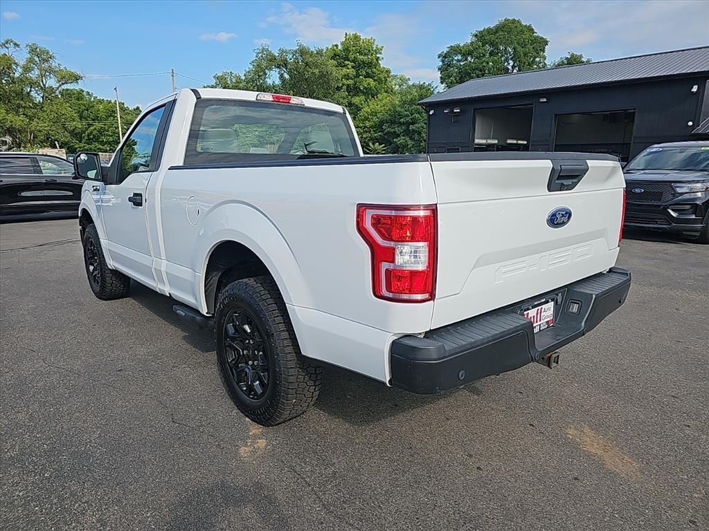 Ford F-150 XLT 4WD Reg Cab 8' Box 2019