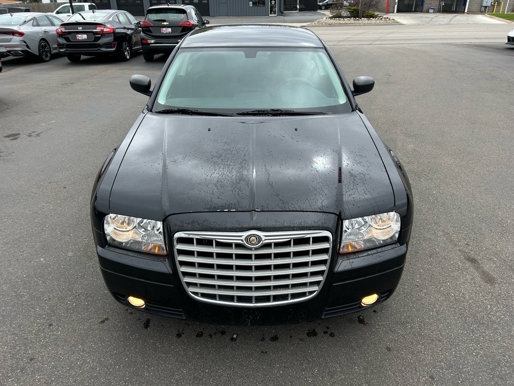 Chrysler 300 4dr Sdn LX RWD *Ltd Avail* 2009 Chrysler 300 4dr Sdn LX RWD *Ltd Avail* 2009