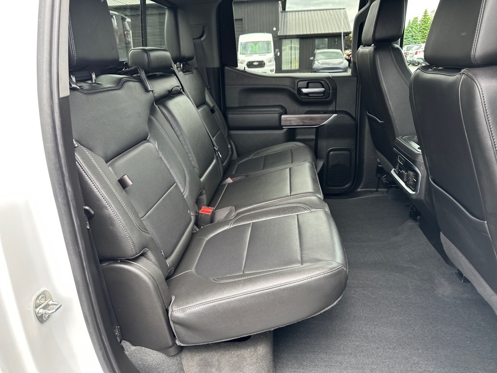 Chevrolet Silverado 1500 4WD Crew Cab 147" LTZ 2021