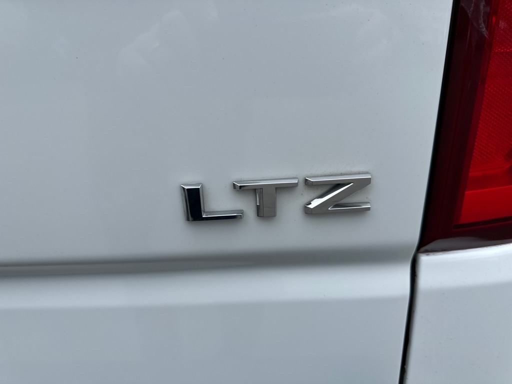 Chevrolet Silverado 1500 4WD Crew Cab 147" LTZ 2021