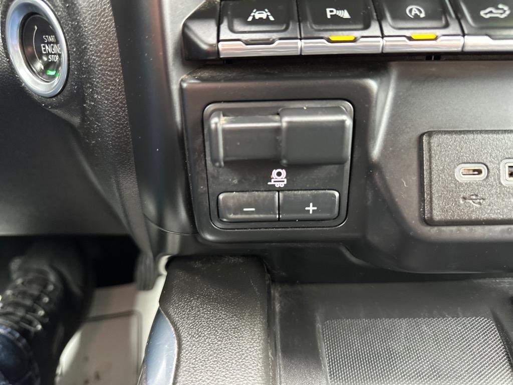 Chevrolet Silverado 1500 4WD Crew Cab 147" LTZ 2021