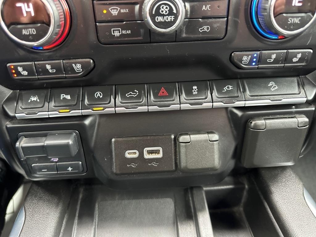 Chevrolet Silverado 1500 4WD Crew Cab 147" LTZ 2021