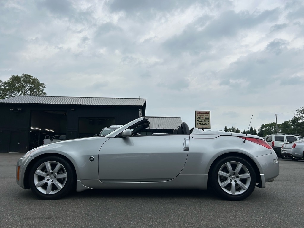 Nissan 350Z 2dr Roadster Touring Auto 2005 Nissan 350Z 2dr Roadster Touring Auto 2005