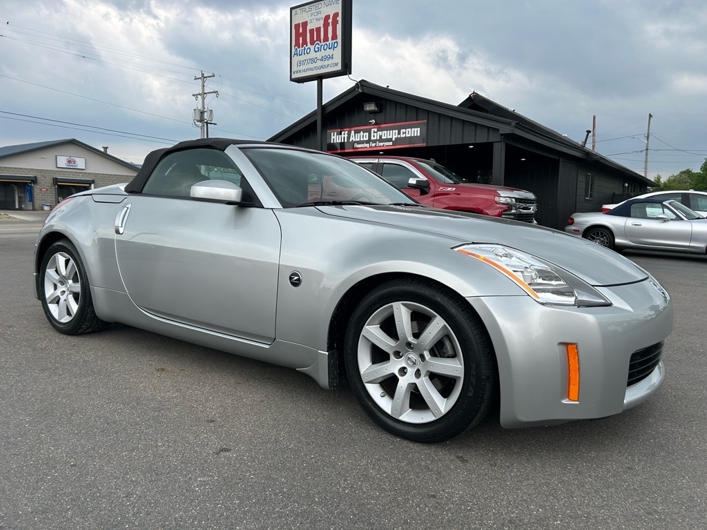 Nissan 350Z 2dr Roadster Touring Auto 2005 Nissan 350Z 2dr Roadster Touring Auto 2005