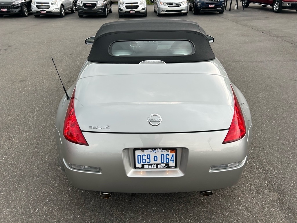 Nissan 350Z 2dr Roadster Touring Auto 2005