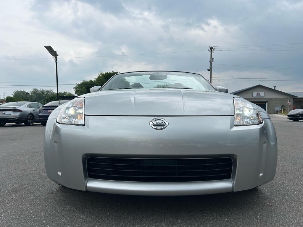 Nissan 350Z 2dr Roadster Touring Auto 2005