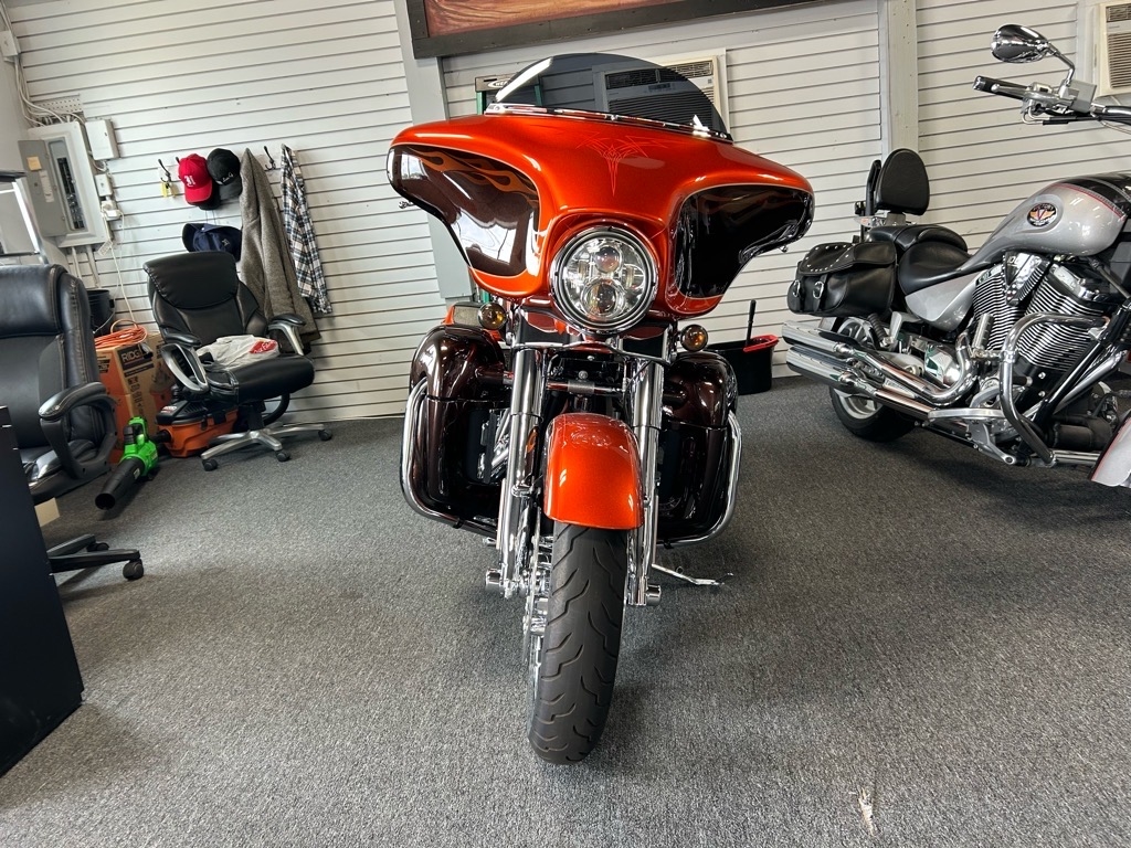 Harley-Davidson FLHX  2012