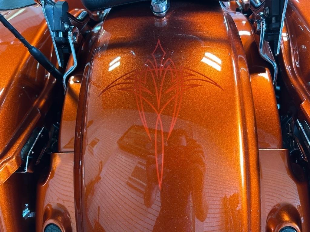 Harley-Davidson FLHX  2012