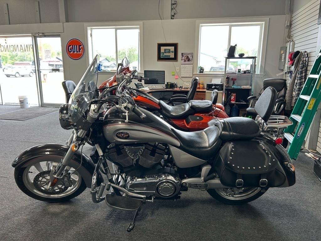 Victory Kingpin  2006