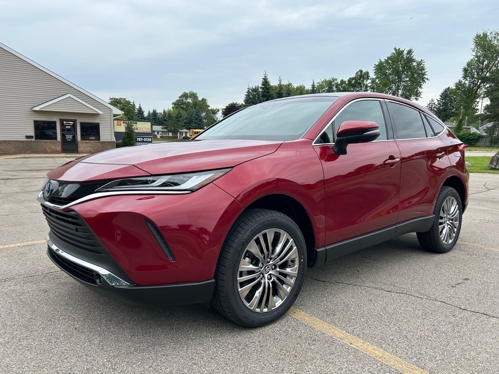 Toyota Venza Limited AWD (Natl) 2023