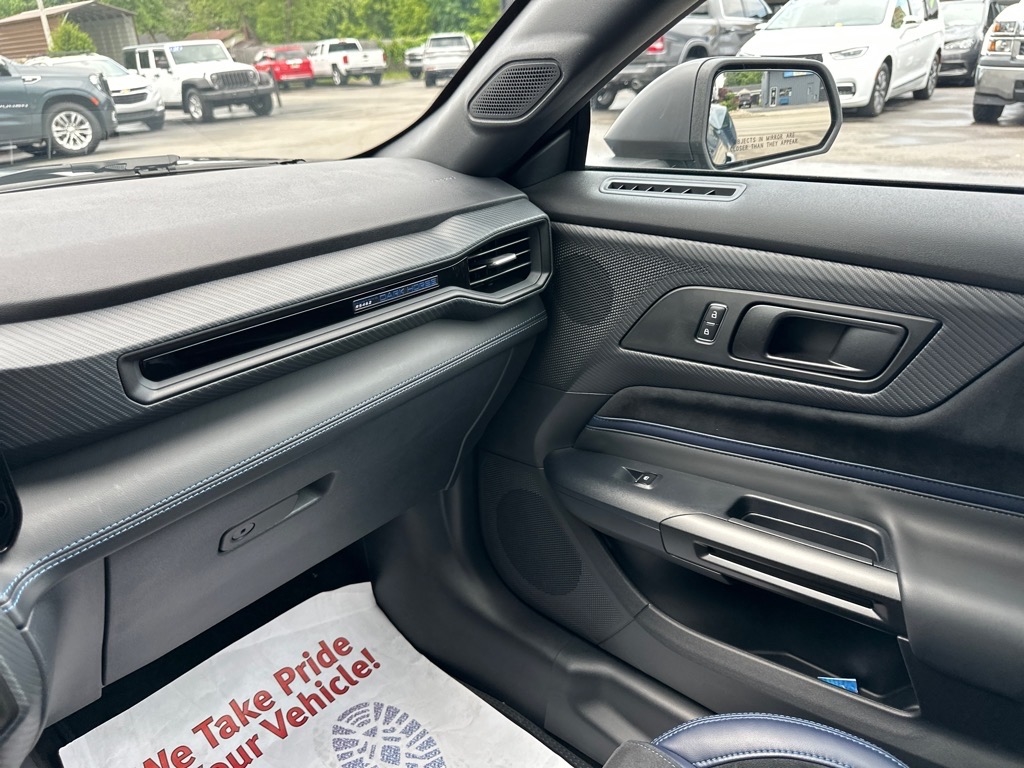 Ford Mustang Dark Horse Fastback 2024