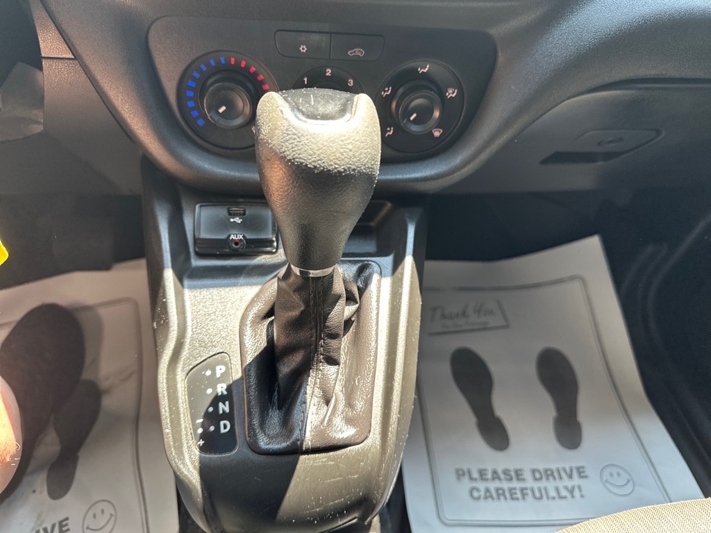 RAM ProMaster City Cargo Van 122" WB Tradesman SLT 2015