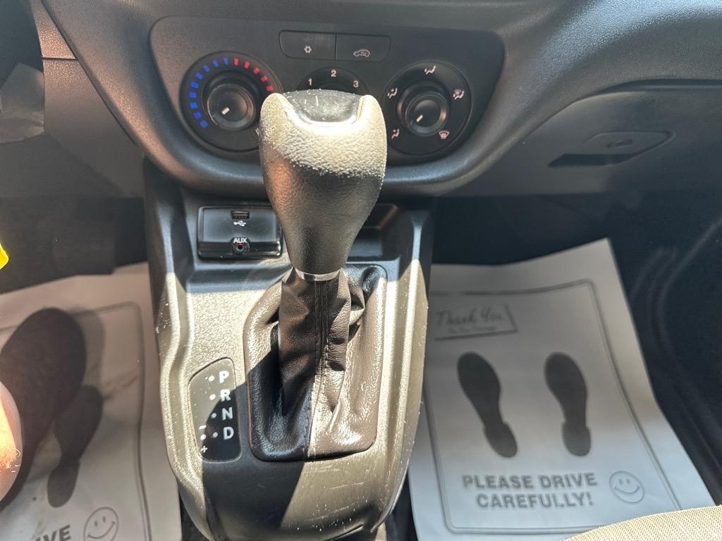 RAM ProMaster City Cargo Van 122" WB Tradesman SLT 2015