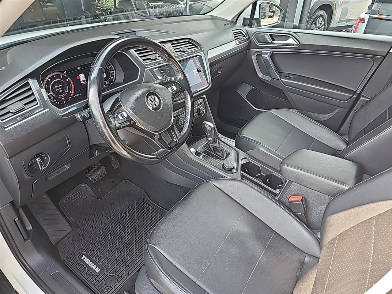 Volkswagen Tiguan 2.0T SEL R-Line Black 4MOTION 2019