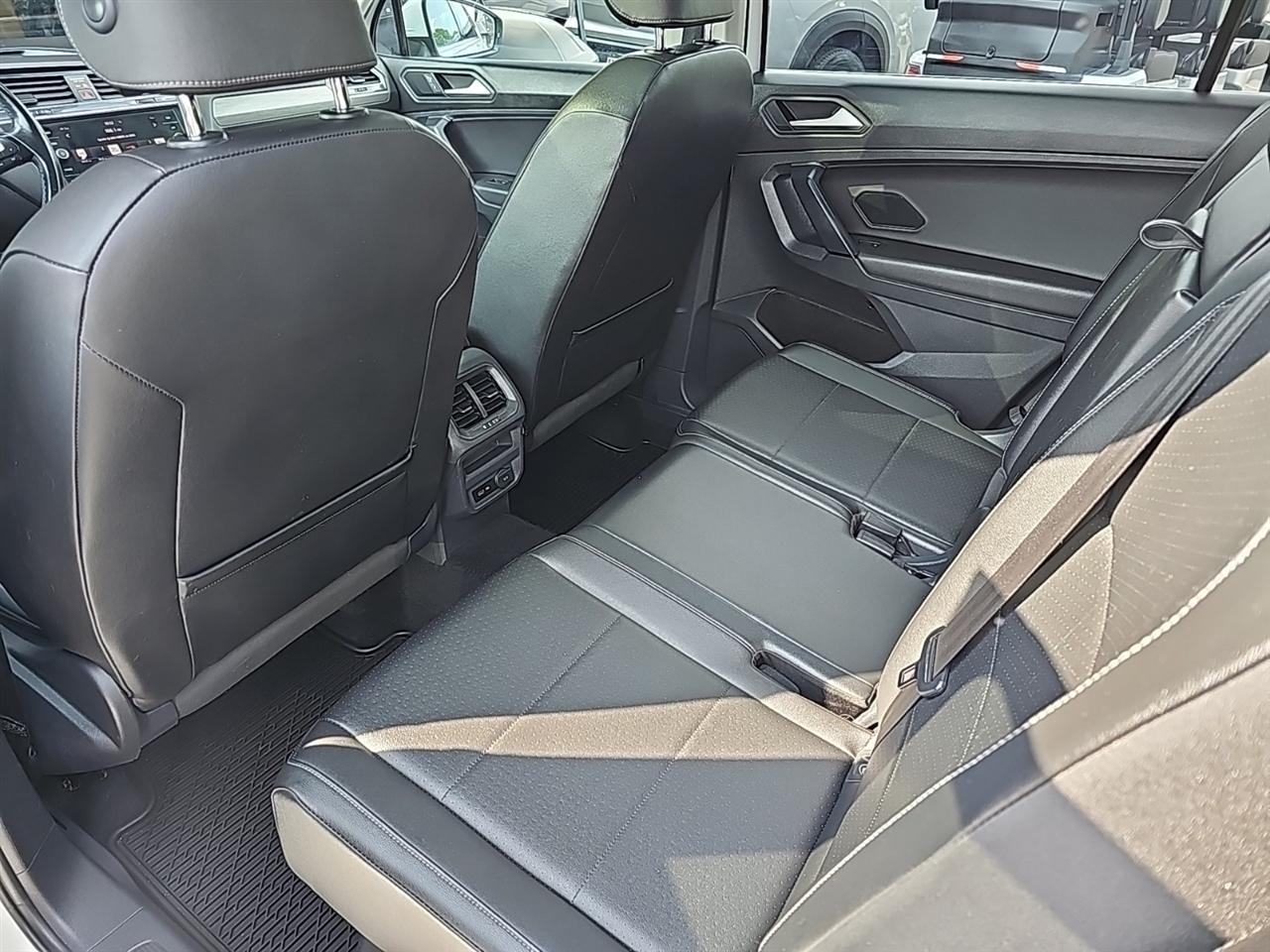 Volkswagen Tiguan 2.0T SEL R-Line Black 4MOTION 2019