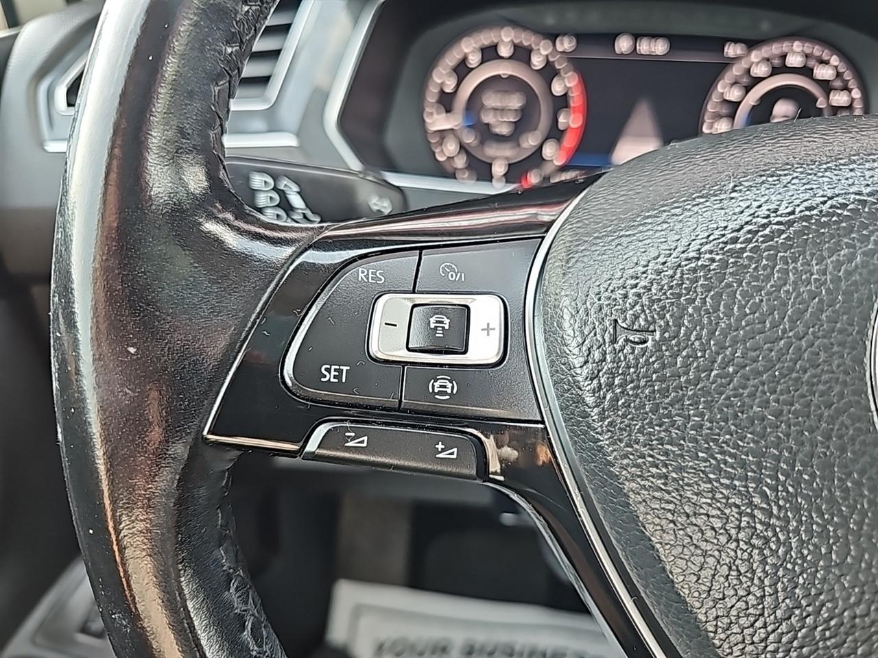 Volkswagen Tiguan 2.0T SEL R-Line Black 4MOTION 2019