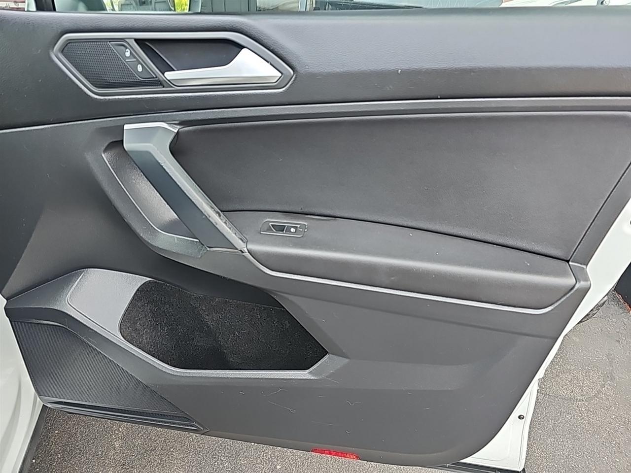 Volkswagen Tiguan 2.0T SEL R-Line Black 4MOTION 2019
