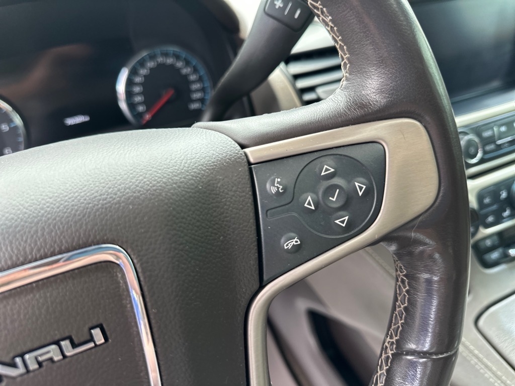 GMC Yukon 4WD 4dr Denali 2018 GMC Yukon 4WD 4dr Denali 2018