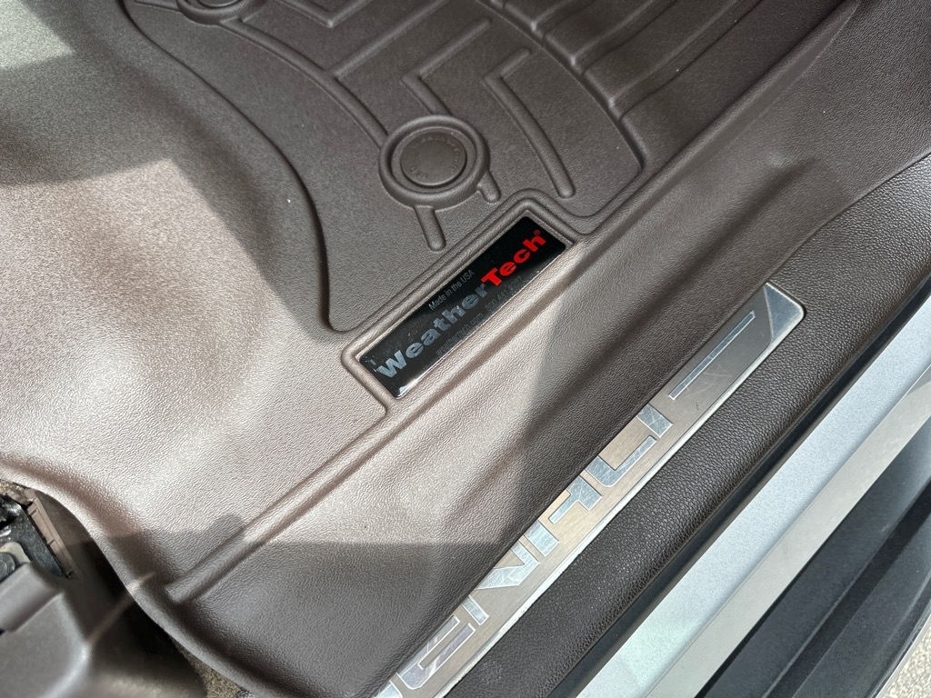 GMC Yukon 4WD 4dr Denali 2018