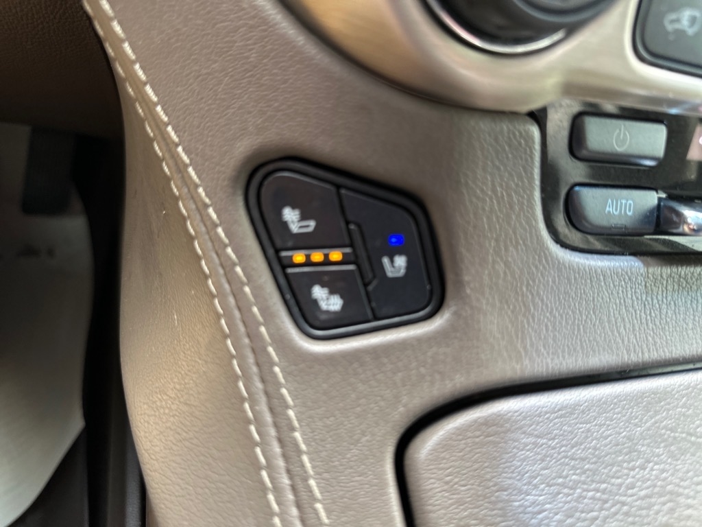 GMC Yukon 4WD 4dr Denali 2018