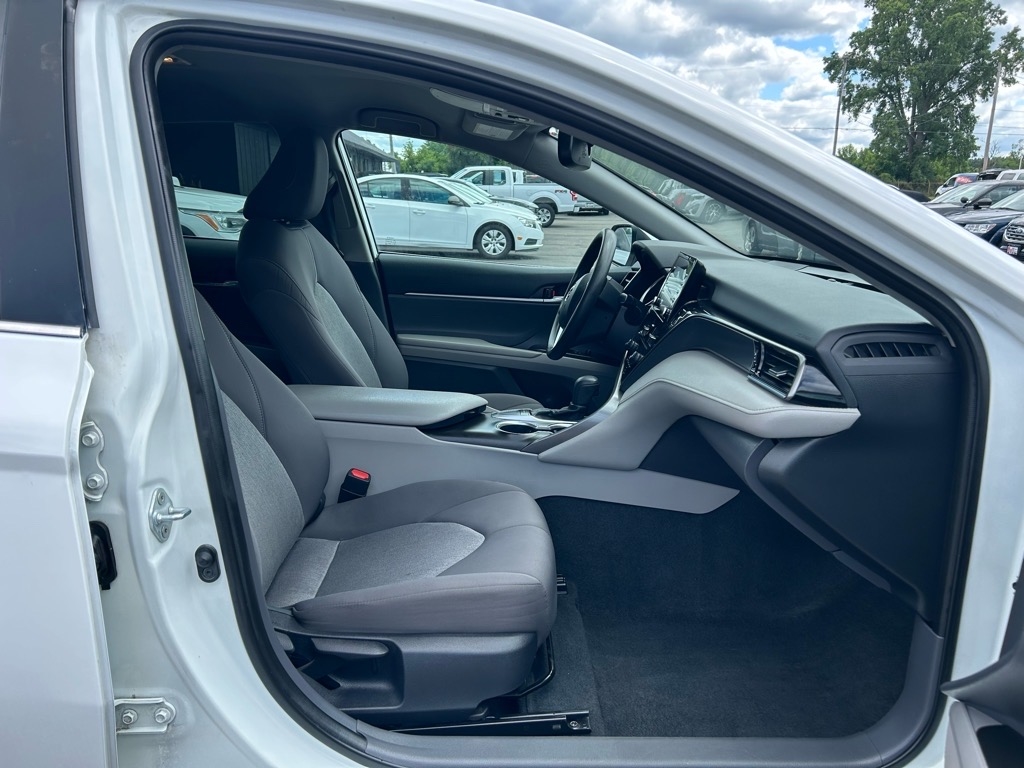 Toyota Camry LE Auto (Natl) 2023