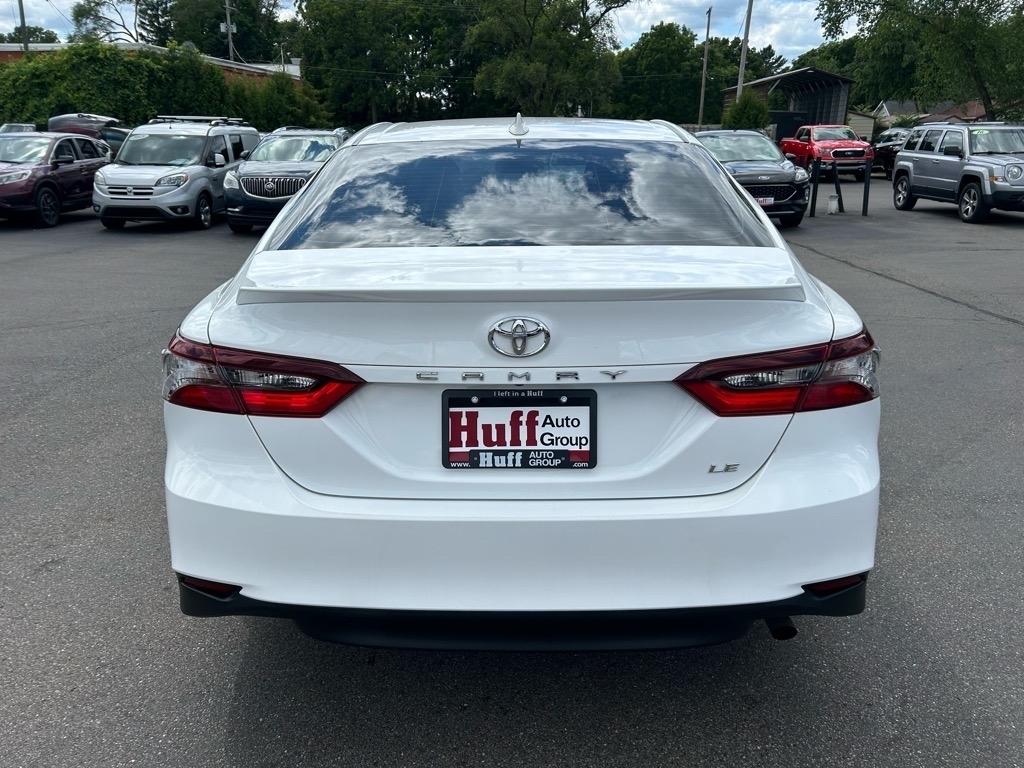 Toyota Camry LE Auto (Natl) 2023