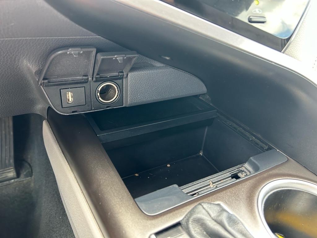 Toyota Camry LE Auto (Natl) 2023