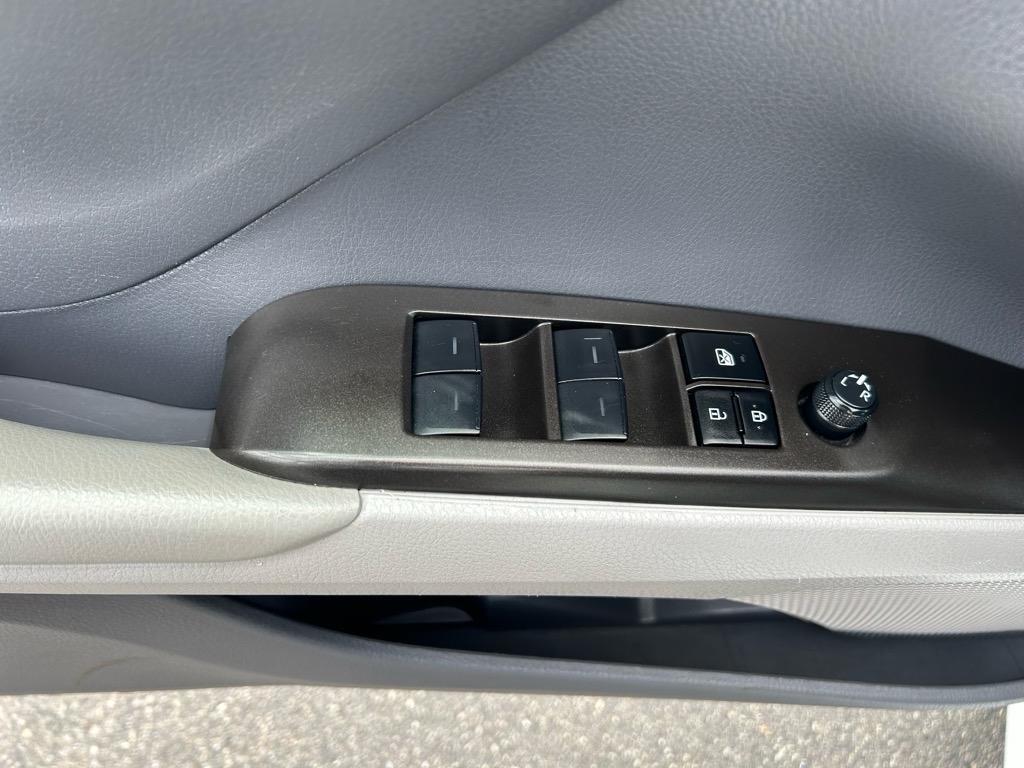 Toyota Camry LE Auto (Natl) 2023