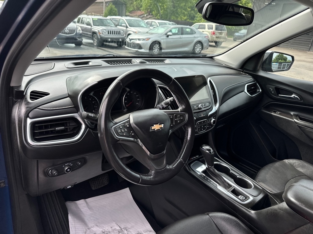 Chevrolet Equinox FWD 4dr Premier 2021 Chevrolet Equinox FWD 4dr Premier 2021