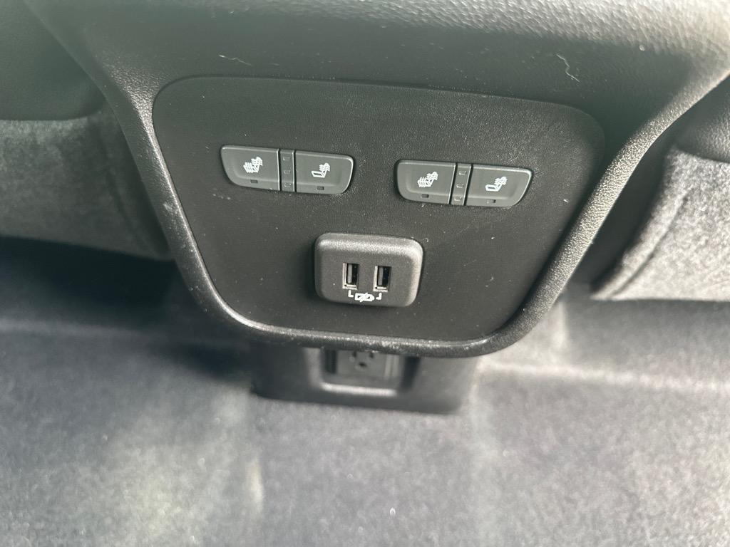 Chevrolet Equinox FWD 4dr Premier 2021