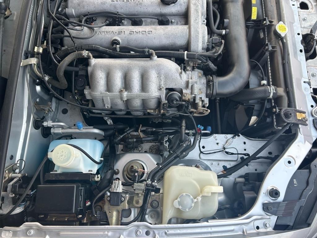 Mazda MX-5 Miata 2dr Convertible Base Manual 2000