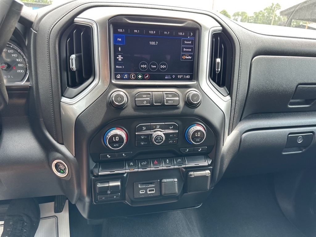 Chevrolet Silverado 1500 4WD Crew Cab 147" LT 2019