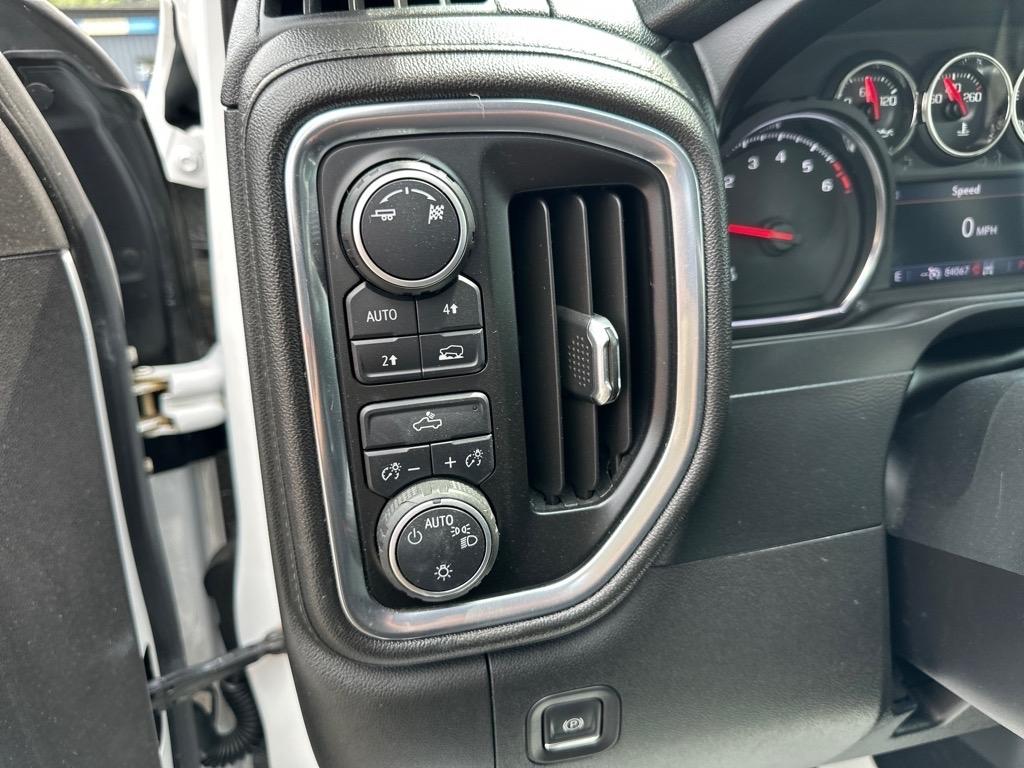 Chevrolet Silverado 1500 4WD Crew Cab 147" LT 2019