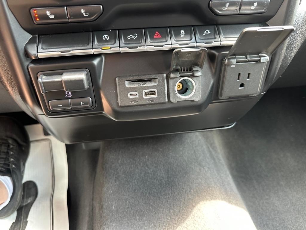 Chevrolet Silverado 1500 4WD Crew Cab 147" LT 2019