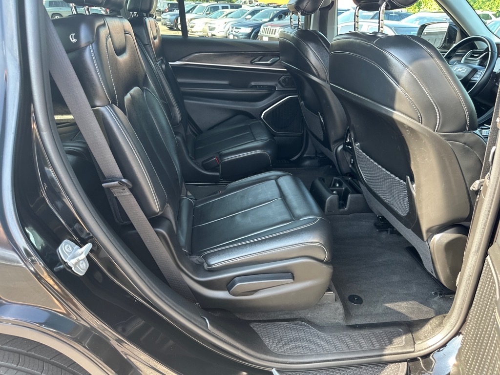 Jeep Grand Cherokee L Limited 4x4 2022 Jeep Grand Cherokee L Limited 4x4 2022