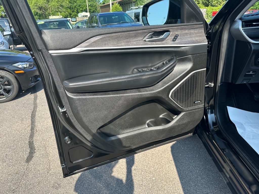 Jeep Grand Cherokee L Limited 4x4 2022 Jeep Grand Cherokee L Limited 4x4 2022