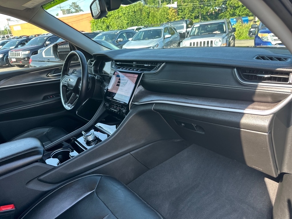 Jeep Grand Cherokee L Limited 4x4 2022 Jeep Grand Cherokee L Limited 4x4 2022