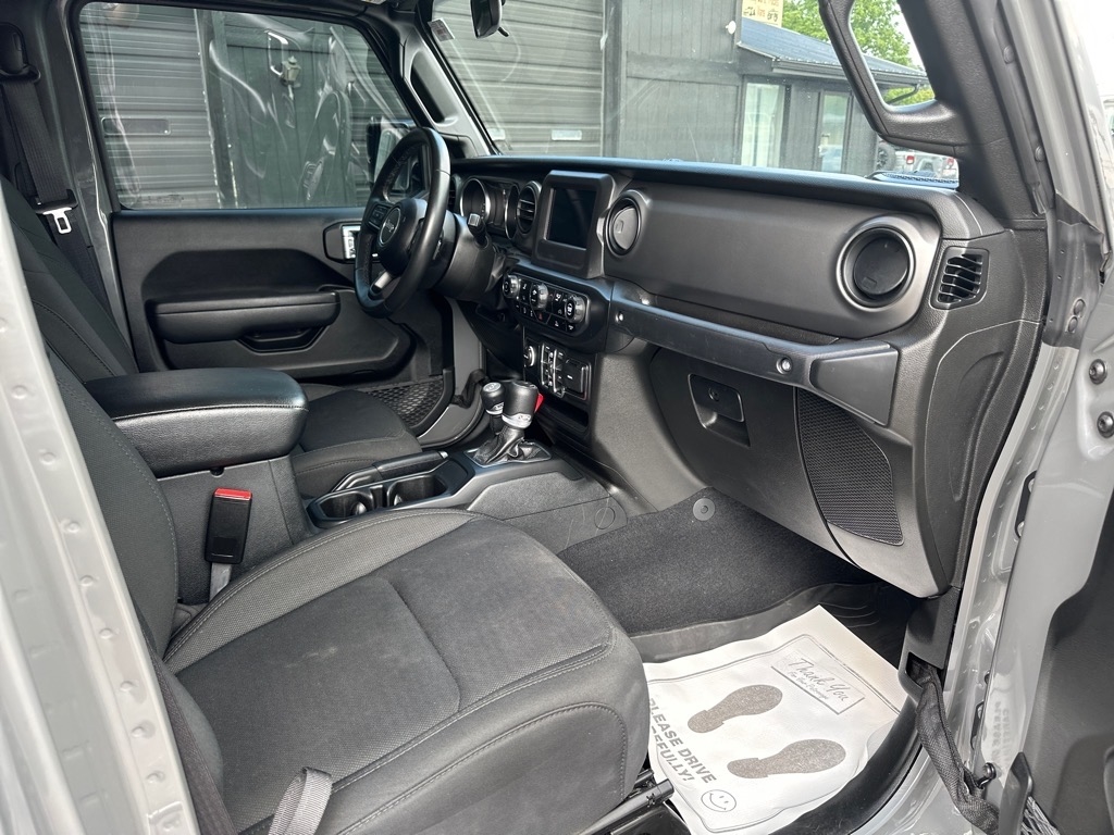 Jeep Gladiator Willys 4x4 2022